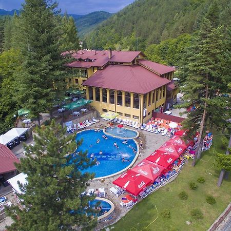 צ'יפליק Balkan Hotel מראה חיצוני תמונה