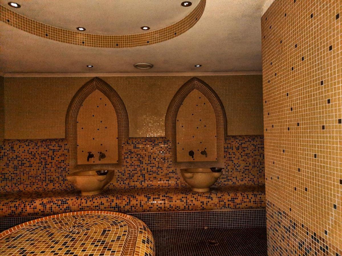 צ'יפליק Balkan Hotel מראה חיצוני תמונה