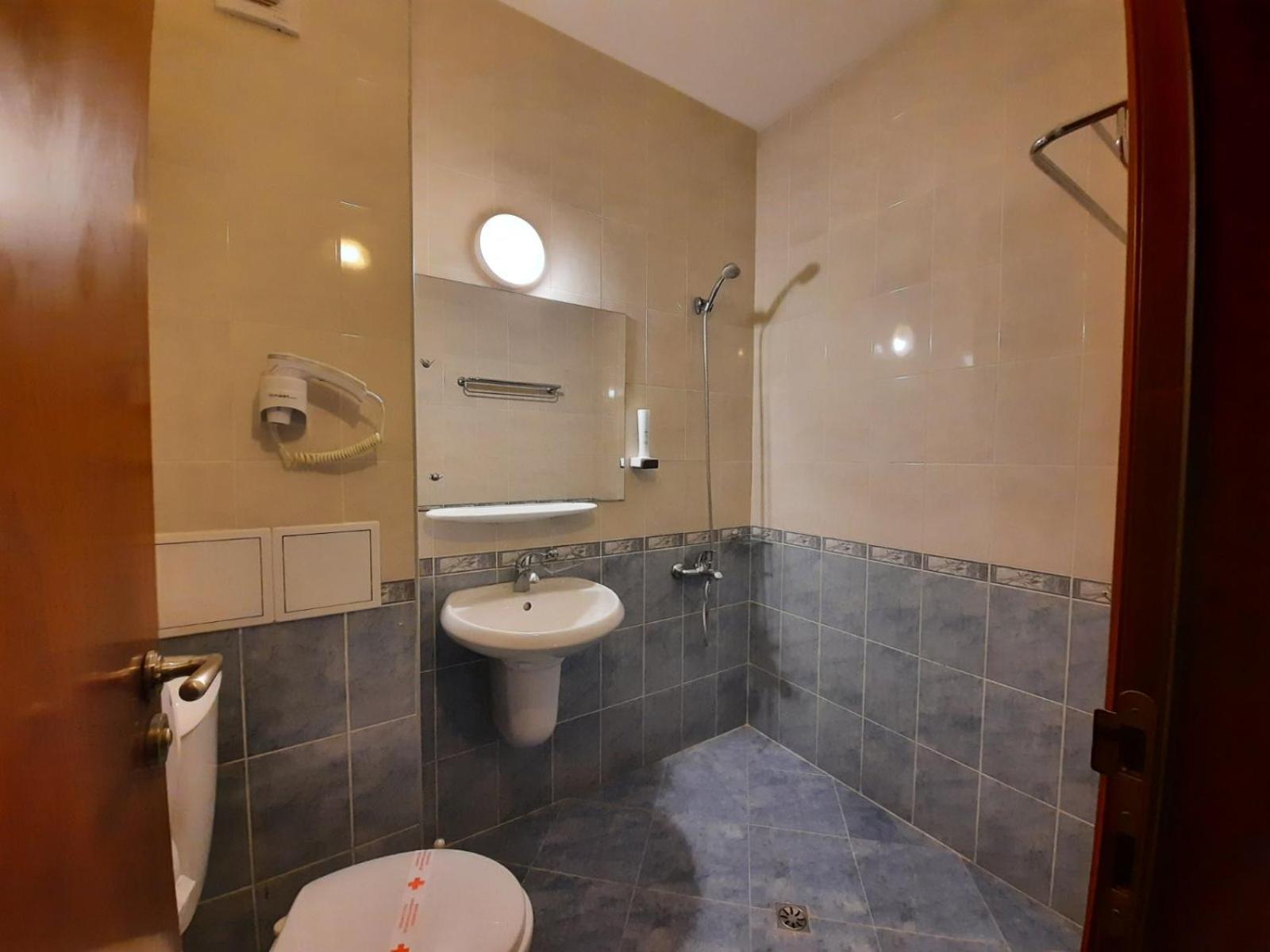 צ'יפליק Balkan Hotel חדר תמונה